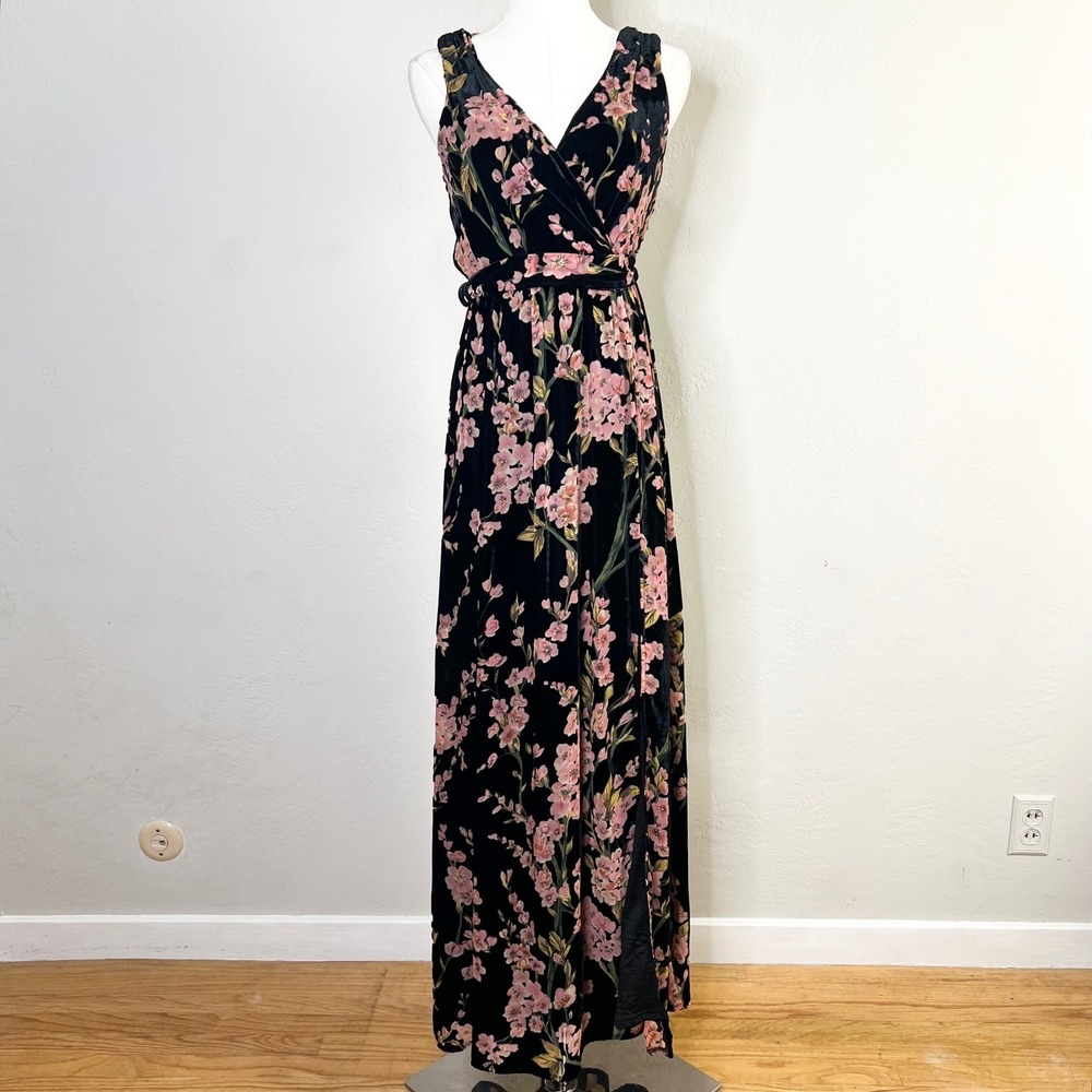 BALTIC BORN Maxi Dress Lennon Black Velvet Floral Tie Slit V-Neck Size XS